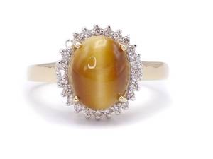 Exceptional Cats Eye and Diamond Estate Ring in 14k Yellow Gold $2200