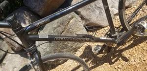 lot 67 image: Cannondale SP500 Hybrid Bike