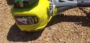 lot 211 image: Ryobi 4 Cycle Straight Shaft Trimmer