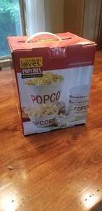 lot 99 image: Everybody Loves Popcorn 7 Piece Set- NEW IN BOX
