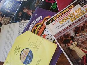 lot 91 image: Collection of Vinyl Records