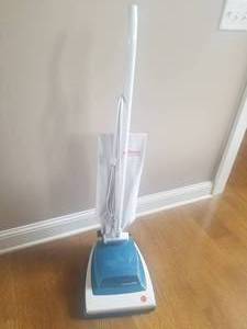lot 58 image: Vintage Hoover Convertible Vacuum