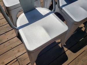 lot 19 image: Set of 6 Metal Side Chairs