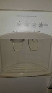 lot 122 image: White Frigidaire Refrigerator