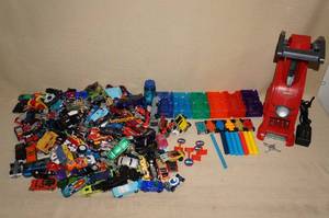 Hot Wheels Car Maker and Cars
