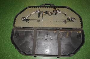 Browning Mantis RH Compound Bow with Case