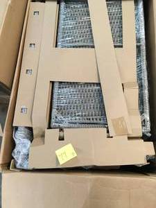 lot 11 image: LOT WITH ASSORTED FURNITURE CUSTOMER RETURNS SEE PICS