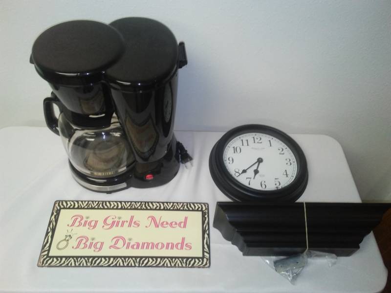 lot 82 image: Coffee Pot, sign, shelf, clock,