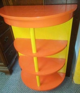 lot 29 image: 4 level shelf unit orange & yellow  retro cool.