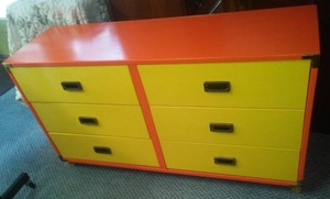 lot 31 image: Dresser excellent