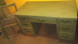 lot 34 image: Vintage Desk & chair Cool green