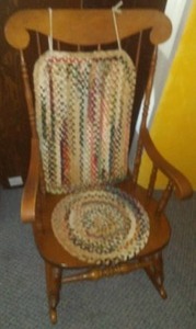 lot 61 image: Rocking Chair with rug pads  nice.