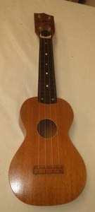 lot 59 image: Roy Smeck Ukulele 4 String Mahogany $200 on ebay