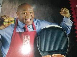 lot 87 image: George Foreman & West Bend Food Processor.