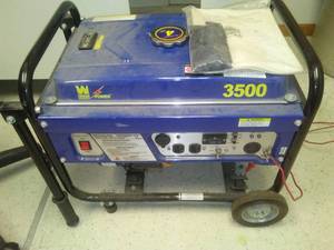 lot 183 image: WEN 6.5 HP 3500 watt generator. believed to be unused.