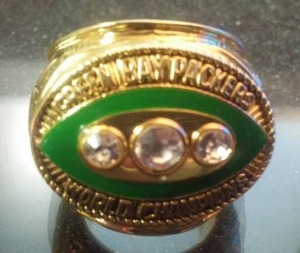 lot 225 image: Green Bay Packers Super Bowl ring, size 11, Bart Starr,