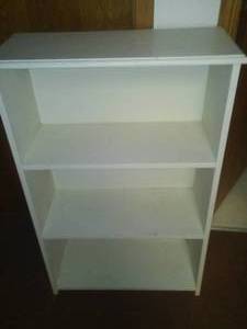 lot 181 image: Modular off white furniture 5 piece