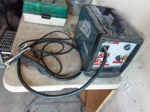 lot 1 image: ATD 130 Amp Flux Core Dual Purpose Mig Welder