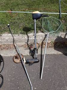 lot 38 image: Trolling Motor, Anchor, Landing Net, Light