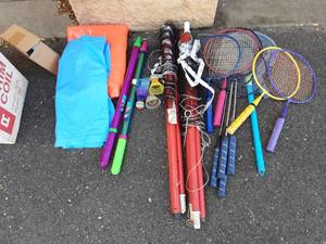 lot 43 image: Badminton Raquets & Net & Pool Toys