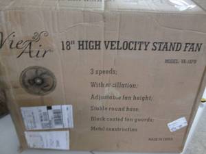 lot 8 image: Vie Air 18 Industrial Oscillating ...