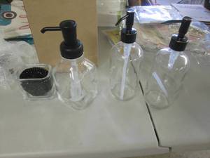 lot 32 image: Glass Soap Dispenser Scrubber Hold...