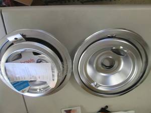 lot 66 image: Drip Bowls...