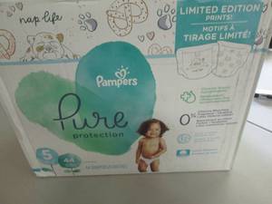 lot 130 image: Pampers Pure Size 5 Diapers 44 ct...