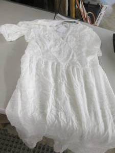 lot 173 image: Knox Rose Large Off-White Dress NWT...