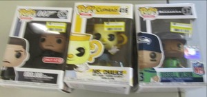 lot 199 image: 3 Assorted Pop Vinyl Figures...