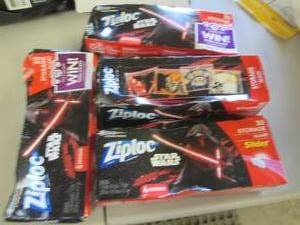 lot 210 image: 4 - 30 Ct Ziploc Star Wars Quart Ba...