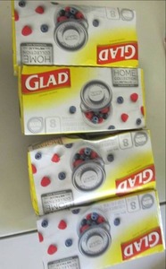 lot 212 image: 4- 8ct Glad 12 cup Containers & Li...