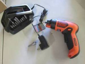 lot 233 image: Lithium Black & Decker Screwdriver ...