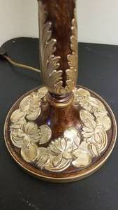 lot 63 image: Mushroom Cap Mottled Glass Shaded Table Lamp