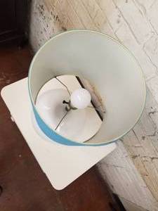 lot 128 image: Playful White Vase Lamp