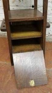 lot 51 image: Arts & Crafts Smoking Stand