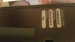 lot 75 image: Samsung 40 LCD Flatscreen TV LN40B500P3F