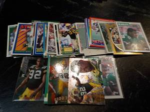 lot 6 image: 50 Reggie White Cards...