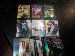 lot 10 image: 40 Donovan McNabb Cards...