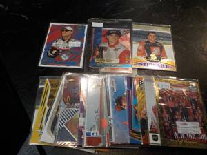 lot 18 image: Nascar Star Cards...