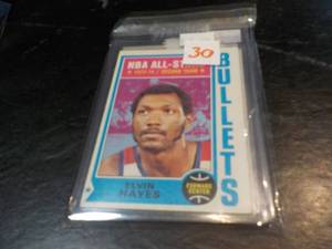 lot 30 image: 1974-75 Topps Basketball Cards...