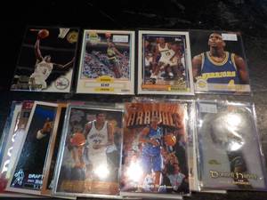 lot 49 image: 30 Basketball Rookie Cards...