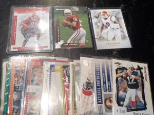 lot 98 image: 25 Football Rookie Cards...
