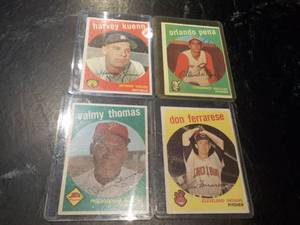 lot 125 image: 4 1959 Topps Card...
