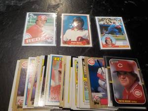 lot 136 image: Pete Rose Baseball Cards...