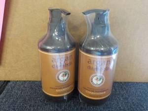 lot 165 image: 2 bottles of Argan Diabella Shampoo...