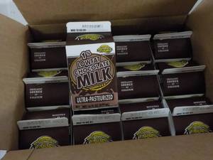 lot 226 image: Case of 12 - 14 oz Cartons 1% Low-f...