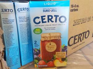 lot 255 image: Case of 16 - 6 oz Cartons Certo Liq...