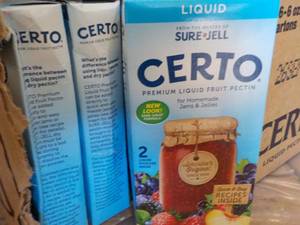 lot 258 image: Case of 16 - 6 oz Cartons Certo Liq...