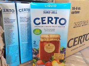 lot 259 image: Case of 16 - 6 oz Cartons Certo Liq...